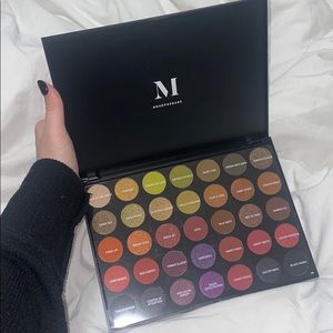 NEVER USED Morphe 35M Boss Mood Palette